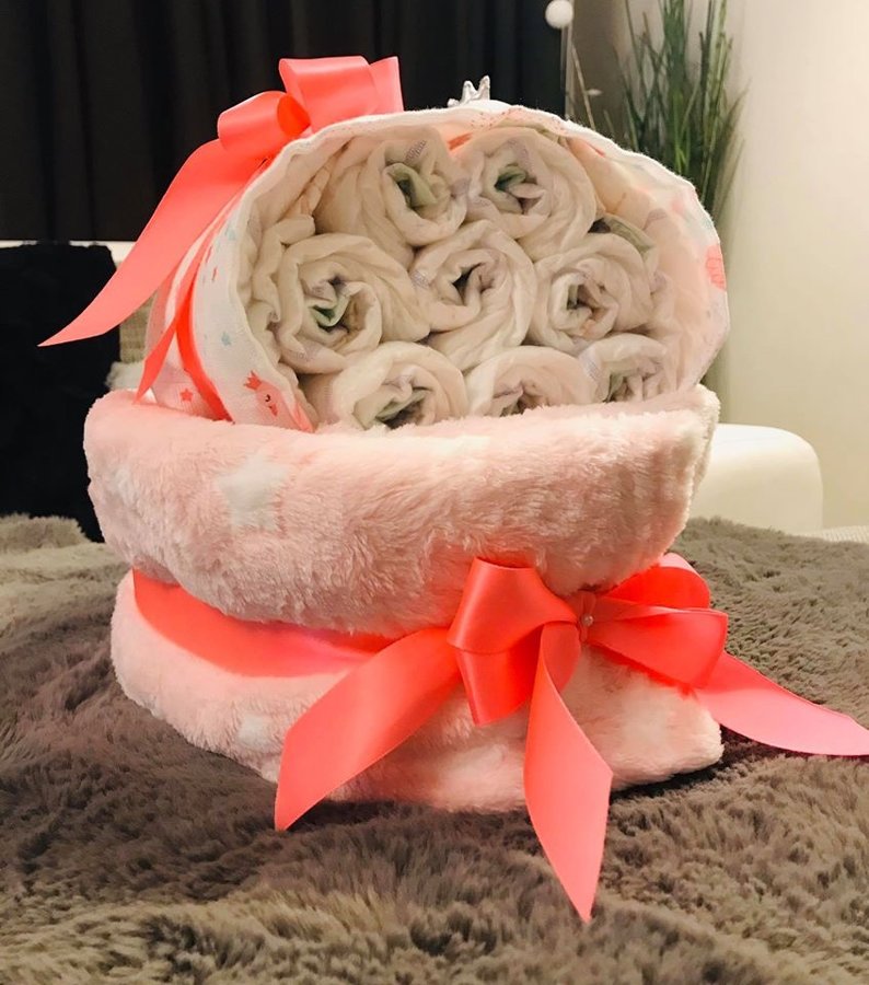 Pamperu torte Gultiņa roza 