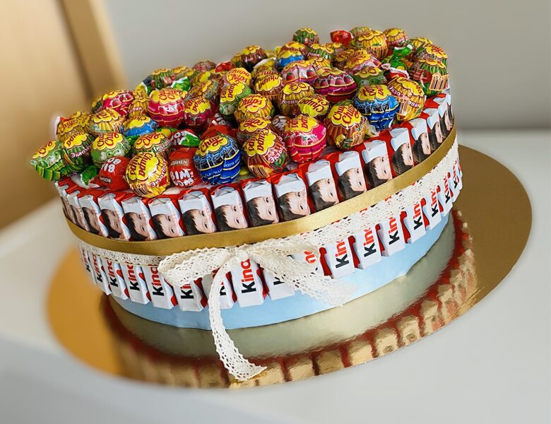 "Čupa čups" saldumu torte